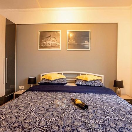 Modern & Stylish Apartment Excellent Location Superhost Constanţa Exterior foto